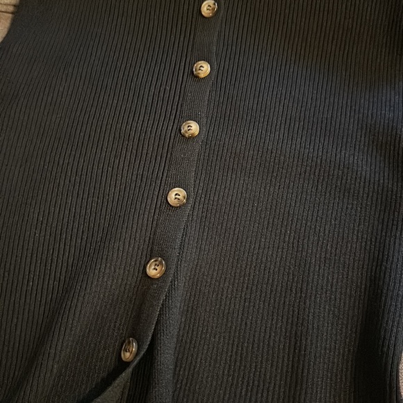 New - Picture 3 of 3